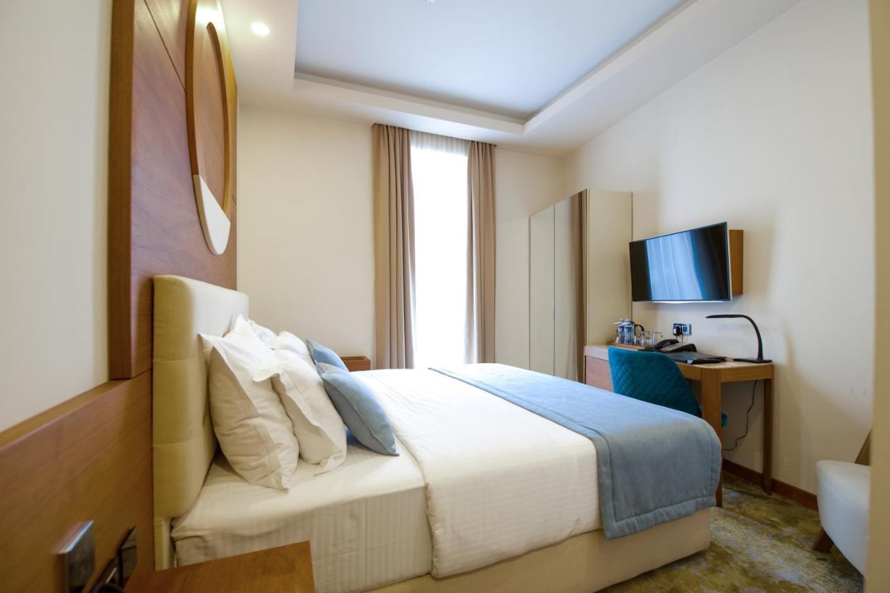 Hotel City Savoy Belgrade Luaran gambar